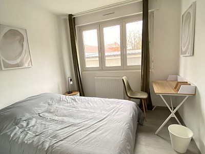 colocation A LOUER - LA MADELEINE - 9.55 m2 - 536 € charges comprises par mois