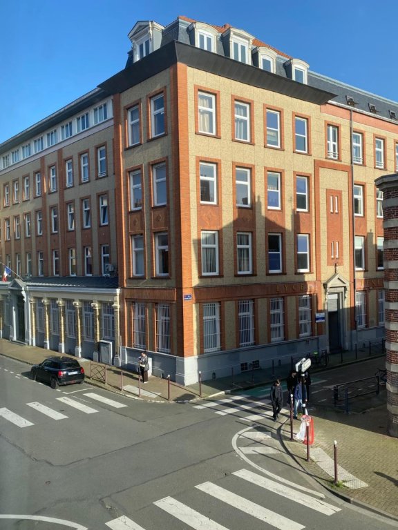 COLOCATION A LOUER - LILLE - 13.76 m2 - 650 &euro; charges comprises par mois