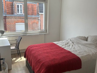 COLOCATION A LOUER - LILLE - 12 m2 - 470 &euro; charges comprises par mois