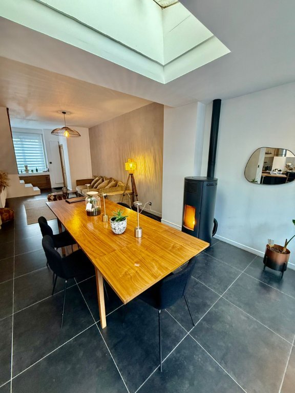 MAISON A VENDRE - CROIX - 133.2 m2 - 330�000�&euro;