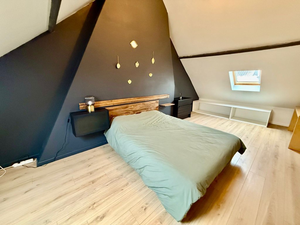 MAISON A VENDRE - CROIX - 133.2 m2 - 330�000�&euro;