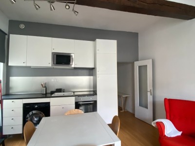 STUDIO VIEUX LILLE A LOUER - LILLE - 33 m2 - 849 &euro; charges comprises par mois