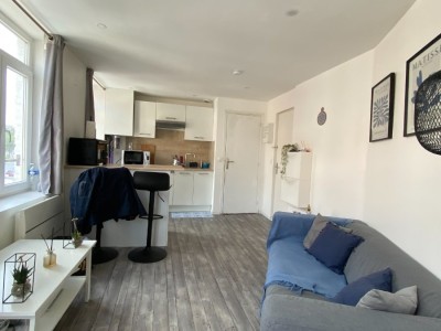 studio meublé A LOUER - LILLE - 25.64 m2 - 576 € charges comprises par mois