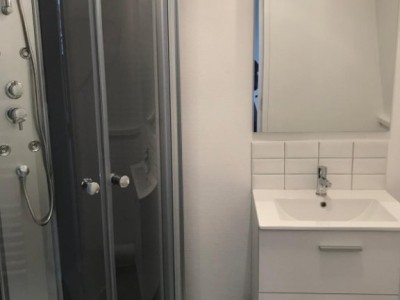 APPARTEMENT T2 A LOUER - LA MADELEINE - 45 m2 - 615€ charges comprises par mois