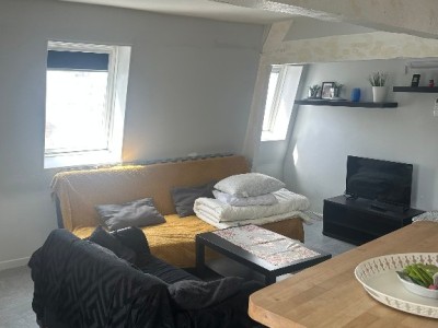APPARTEMENT T2 A LOUER - LA MADELEINE - 46.25 m2 - 750 &euro; charges comprises par mois