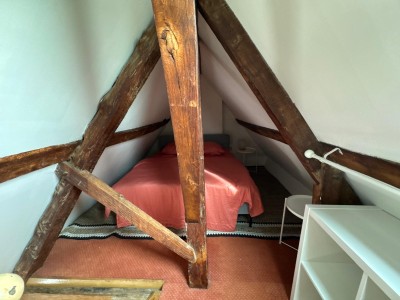 APPARTEMENT T2 A LOUER - LILLE vieux Lille - 30.13 m2 - 945 € charges comprises par mois