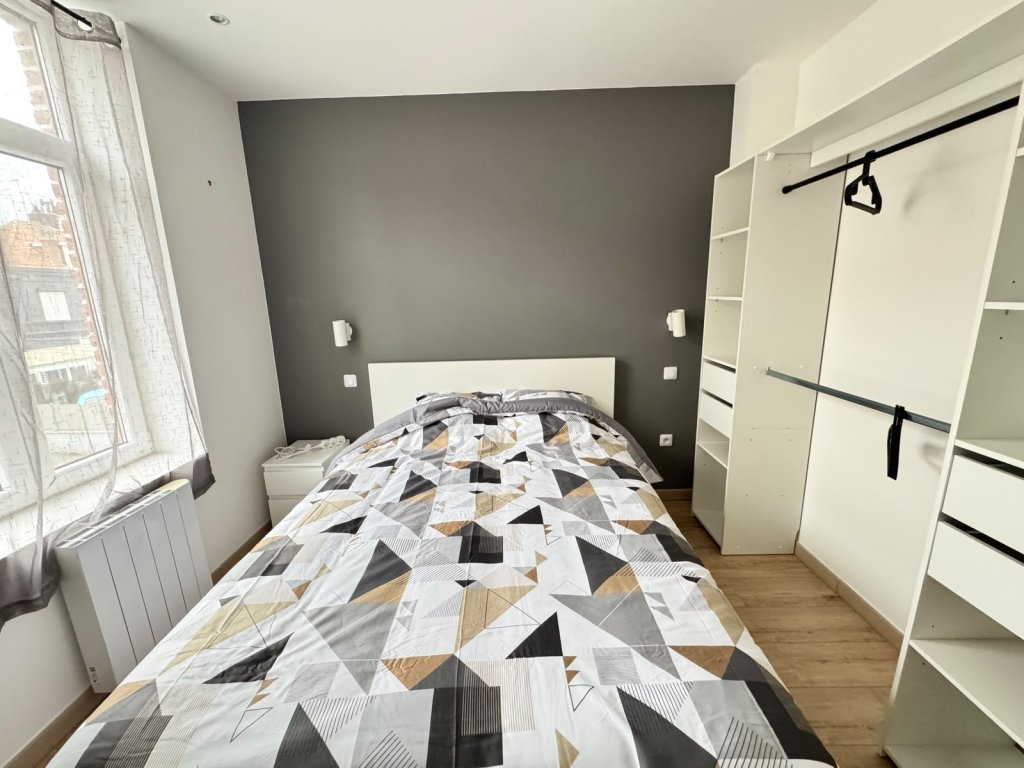 APPARTEMENT T2 A LOUER - MARCQ EN BAROEUL - 43.25 m2 - 790 &euro; charges comprises par mois