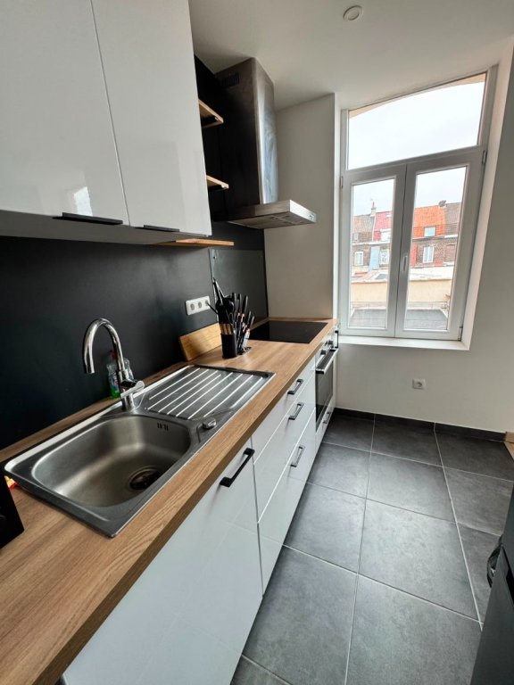 APPARTEMENT T2 A LOUER - MARCQ EN BAROEUL - 43.25 m2 - 790 &euro; charges comprises par mois