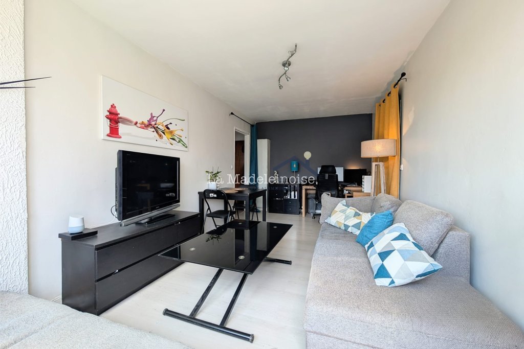 APPARTEMENT T2 A VENDRE - LA MADELEINE - 50 m2 - 139 000 €