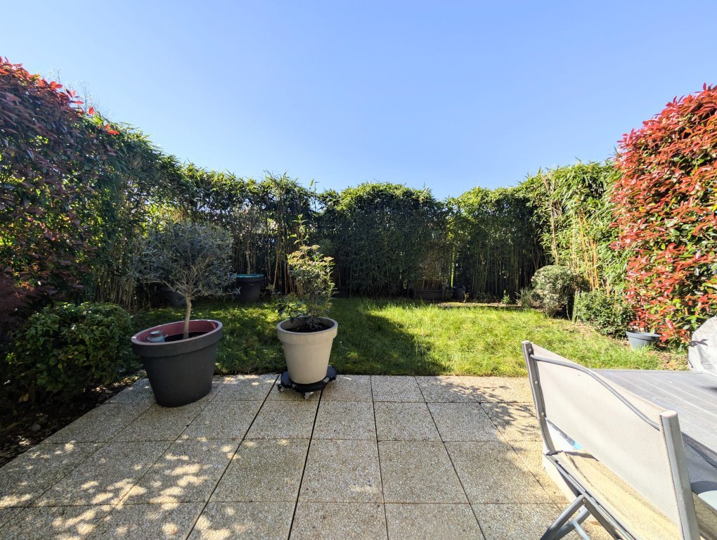 APPARTEMENT T2 A VENDRE - LA MADELEINE - 42.9 m2 - 185�000�&euro;