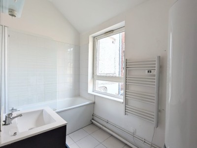 APPARTEMENT T3 A VENDRE - MARCQ EN BAROEUL - 58.11 m2 - 174000€