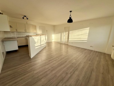 APPARTEMENT T3 A VENDRE - LA MADELEINE - 72.25 m2 - 230000€