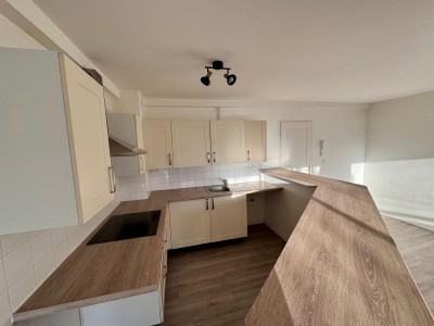 APPARTEMENT T3 A VENDRE - LA MADELEINE - 72.25 m2 - 230000€