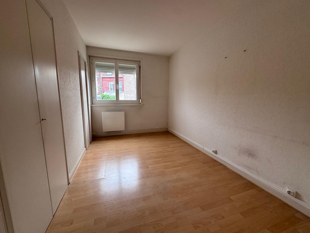 APPARTEMENT T3 A VENDRE - LA MADELEINE ST MAUR - 63.04 m2 - 215 000 &euro;