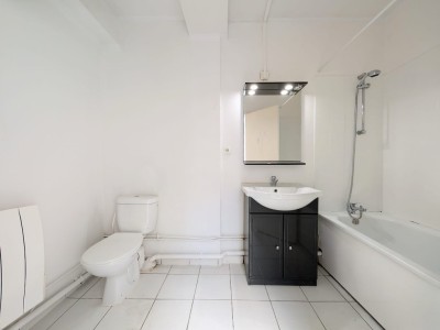 APPARTEMENT T3 A VENDRE - MARCQ EN BAROEUL - 60.7 m2 - 144000€