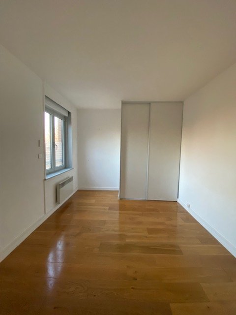 APPARTEMENT T4 A LOUER - MOUVAUX - 115 m2 - 1 891 &euro; charges comprises par mois