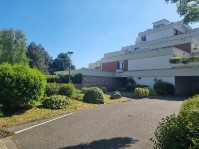 APPARTEMENT T4 A VENDRE - VILLENEUVE D ASCQ - 108 m2 - 272000€