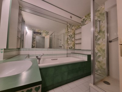 APPARTEMENT T4 A VENDRE - VILLENEUVE D ASCQ - 108 m2 - 272000€
